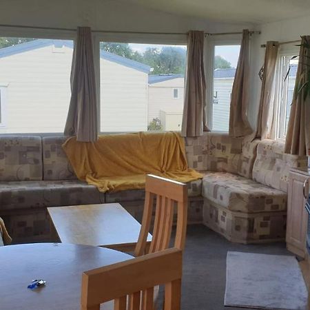 Private Caravan Situated At Parkdean Holiday Resort St Margaret'S At Cliffe Number 18 외부 사진