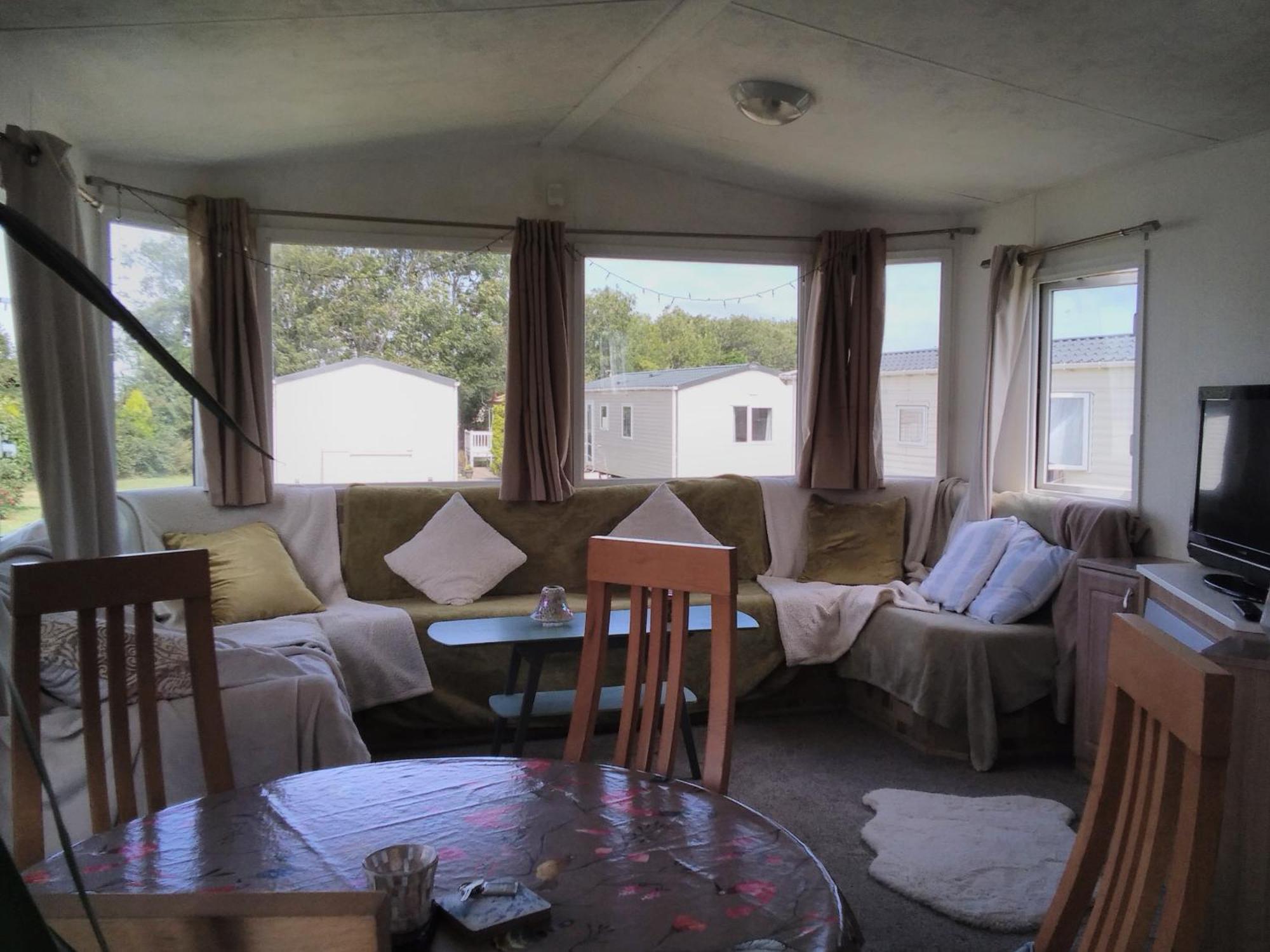 Private Caravan Situated At Parkdean Holiday Resort St Margaret'S At Cliffe Number 18 외부 사진